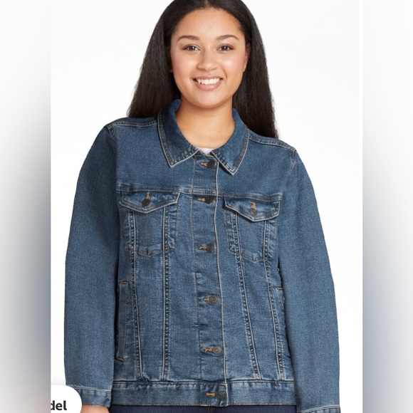 COPY - Time and Tru Women’s Denim Jacket! NWT! Size L! - Picture 1 of 7